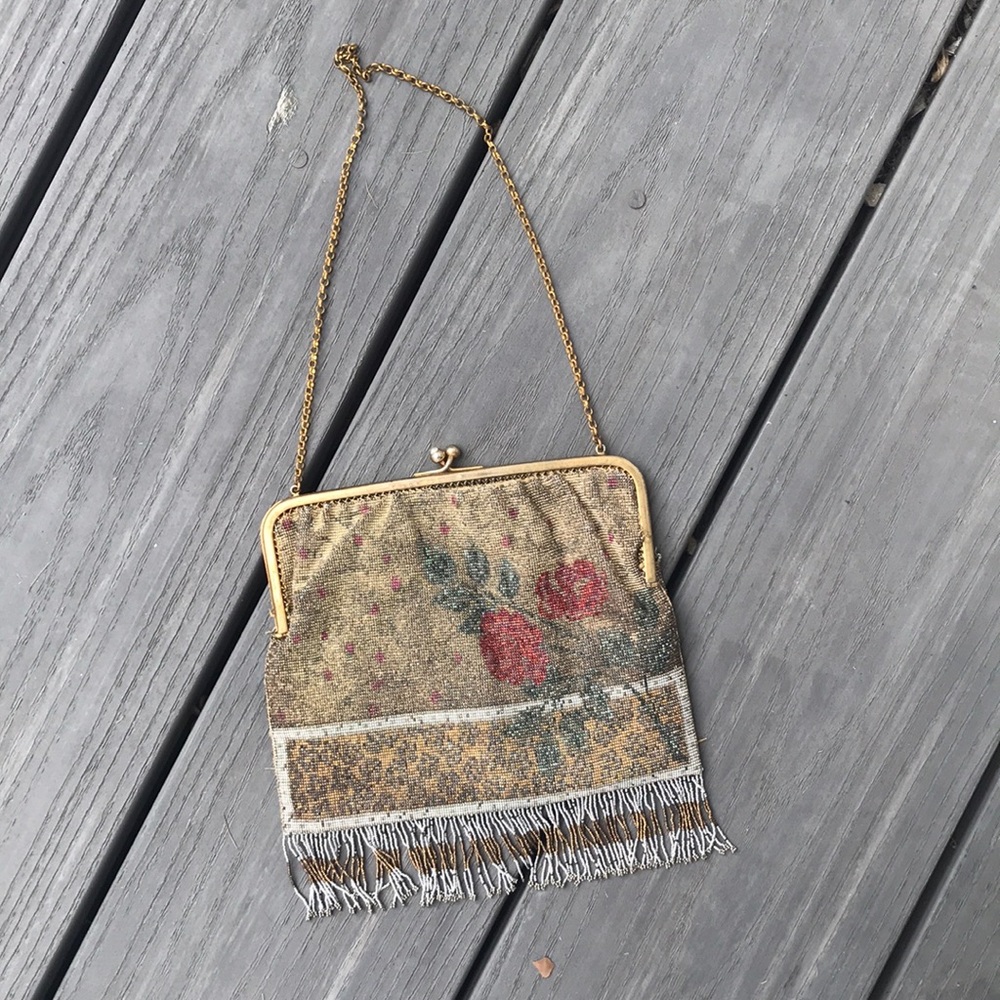 Vintage beaded rose clutch